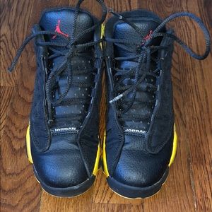 Jordan 13s- Black and yellow- size 1- sold as is!